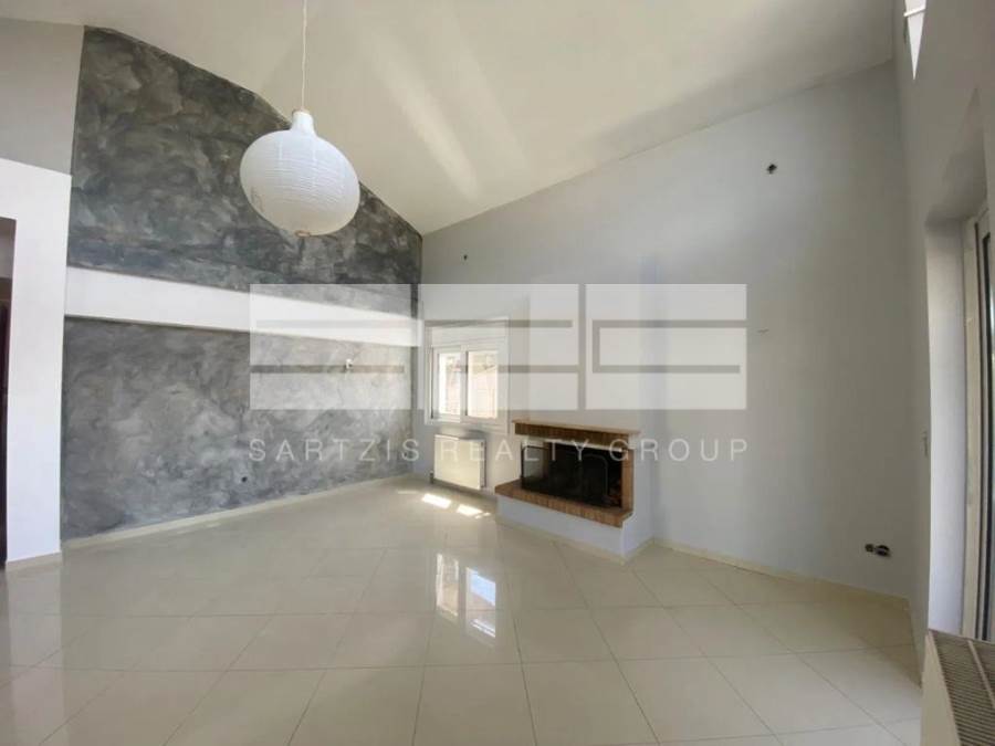(For Rent) Residential Floor Apartment || Athens North/Kifissia - 121 Sq.m, 2 Bedrooms, 1.400€ 